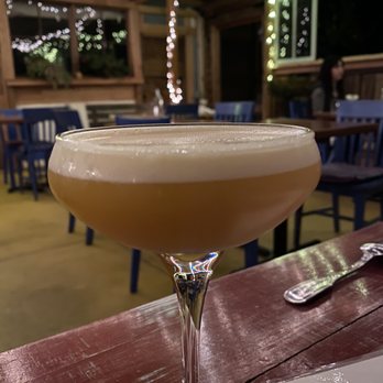 Casa Zoraya - Passion fruit pisco sour - Peruvian Near Me - Portland, Oregon