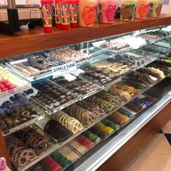 Steel's Fudge - a variety of donuts in a display case - Candy Stores Near Me - Atlantic City, New Jersey Steel's Fudge - a variety of donuts in a display case - Candy Stores Near Me - Atlantic City, New Jersey