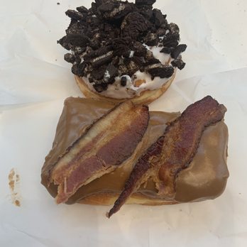 Voodoo Doughnut - Oreo and Maple Bacon Bar - Bakeries Near Me - Orlando, Florida Voodoo Doughnut - Oreo and Maple Bacon Bar - Bakeries Near Me - Orlando, Florida
