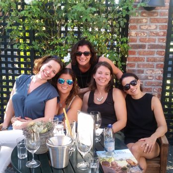 Wine Driver Napa-Sonoma Valley - Elizabeth Spencer is always a good time! - Wine Tours Near Me Wine Driver Napa-Sonoma Valley - Elizabeth Spencer is always a good time! - Wine Tours Near Me