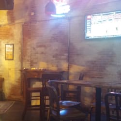 1831 Bar - Seating area/dance floor