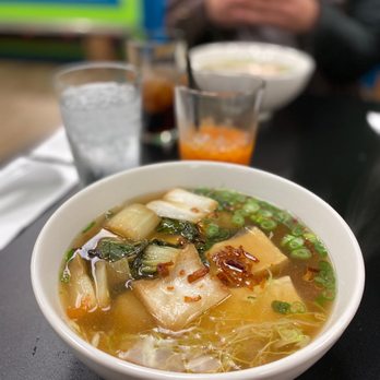 Noodle-Ly - Veggie Bowl - Rice Noodles - No Mushrooms - Noodles Near Me - Mammoth Lakes, California Noodle-Ly - Veggie Bowl - Rice Noodles - No Mushrooms - Noodles Near Me - Mammoth Lakes, California
