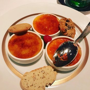 Gary Danko - Creme brûlée Trio of Crème Brûlée with Assorted Cookies ... lucked out that it was bourbon brûlée day! - New American Near Me - San Francisco, California