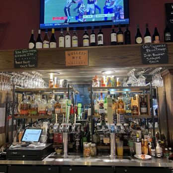 Pop's Public House - Bar seating. What's on tap... just a few - New American Near Me - Gilroy, California Pop's Public House - Bar seating. What's on tap... just a few - New American Near Me - Gilroy, California