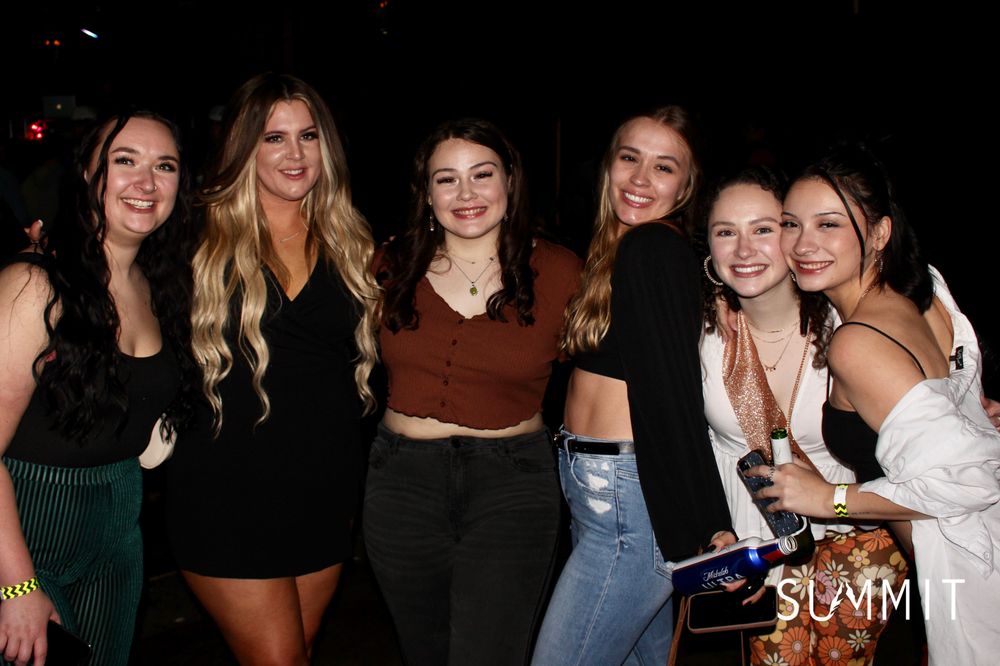 THE SUMMIT Updated September 2024 36 Photos 204 N Commercial St