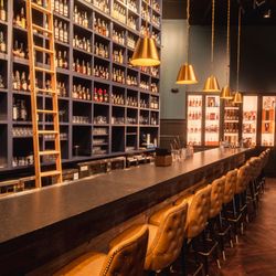Watch Hill Proper - Main bar