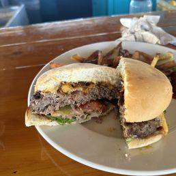 Bacon Jalapeño Jam Burger