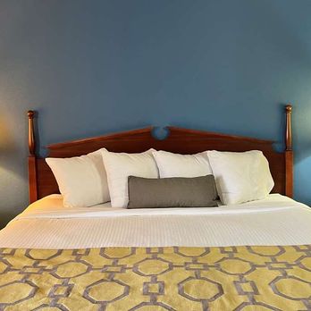 1. Baymont by Wyndham Corydon