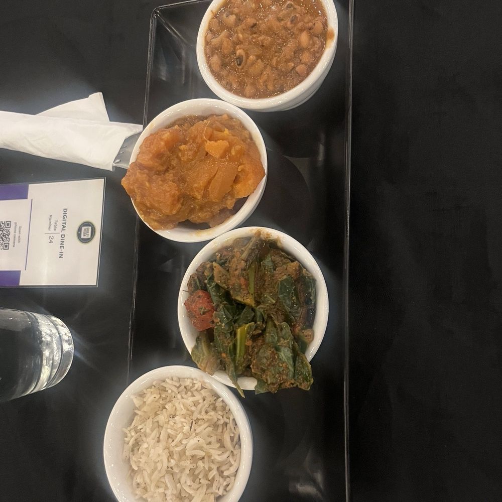 Souley Vegan - Combo plate w/ rice, collard greens, yams and black eyed peas - Vegan Near Me - Oakland, California Souley Vegan - Combo plate w/ rice, collard greens, yams and black eyed peas - Vegan Near Me - Oakland, California