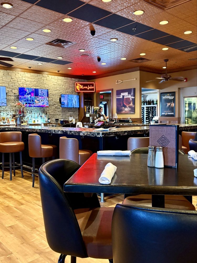 Pike and Pint Grill