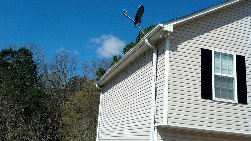 Slide of Pro Gutter Cleaning & Repair