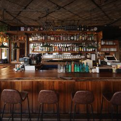 Suzume - Bar seating