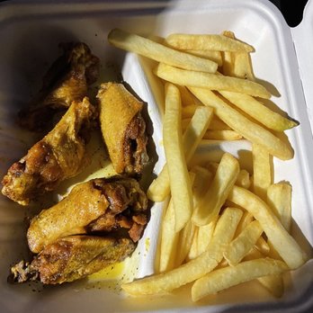 America's Best Wings - Not good really. This is the $9 combo lol - Chicken Wings Near Me - Cockeysville, Maryland America's Best Wings - Not good really. This is the $9 combo lol - Chicken Wings Near Me - Cockeysville, Maryland