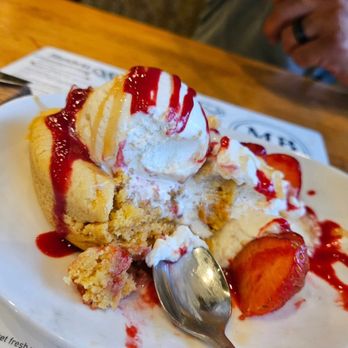 Market Broiler - Orange - Butter cake - New American Near Me - Orange, California Market Broiler - Orange - Butter cake - New American Near Me - Orange, California