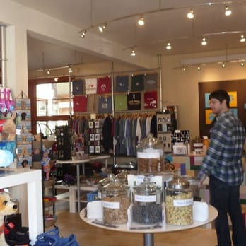 Four Paws on the Beach - Pet Stores Near Me - Manzanita, Oregon Four Paws on the Beach - Pet Stores Near Me - Manzanita, Oregon