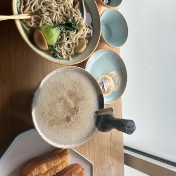 Master Kong - Beef Brisket Noodle Soup 牛腩汤面  Fried Dough Bar 油条 Plain Congee - Noodles Near Me - Portland, Oregon