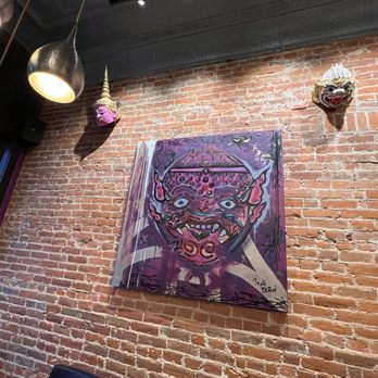 Pete's Thai Kitchen - Art - Thai Near Me - Dubuque, Iowa
