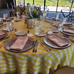 Creative Coverings - Table setup