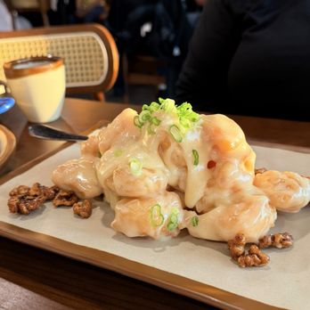 Dumpling U - Honey walnut shrimp - Chinese Near Me - Fresno, California Dumpling U - Honey walnut shrimp - Chinese Near Me - Fresno, California