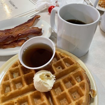 Caffe Ole - Belgian Waffle - Breakfast & Brunch Near Me - Sierra Vista, Arizona