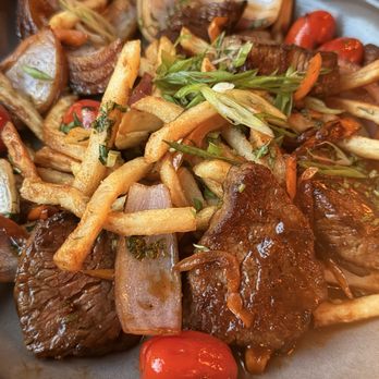 Andina - Lomo Saltado - Wine Bars Near Me - Portland, Oregon