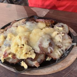 Brutus Camp Deli - Iron skillet scramble, roasted potatoes,sausage and cheese. Served with camp toast and fresh raspberry preserves.