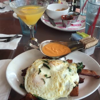 Big Pink - Pinkies Hollywood Breakfast with a Tangerine Dream - Pizza Near Me - Miami Beach, Florida