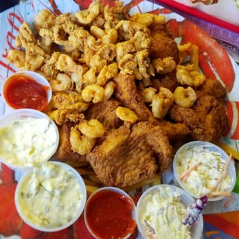 Eagles Nest Restaurant - Seafood Platter 4/5 - Seafood Near Me - Brewer, Maine Eagles Nest Restaurant - Seafood Platter 4/5 - Seafood Near Me - Brewer, Maine