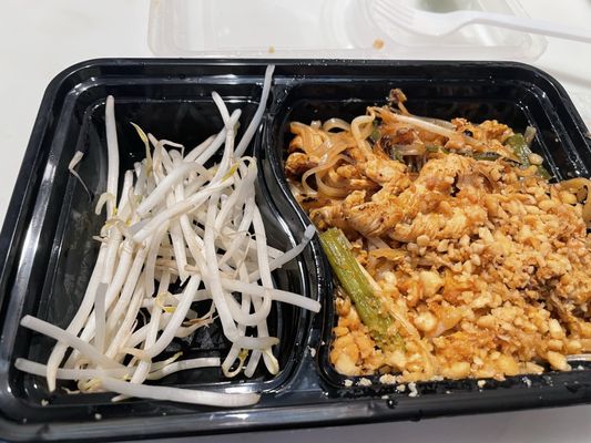 Aroy Dee Thai Kitchen by null