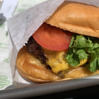 Shake Shack Green Hills - ShackBurger - Fast Food Near Me - Nashville, Tennessee