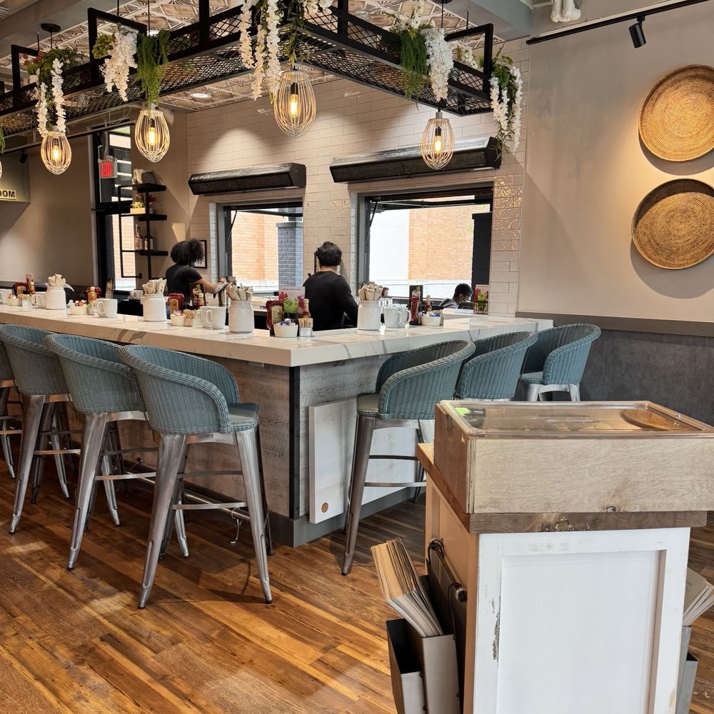 Host stand and bar