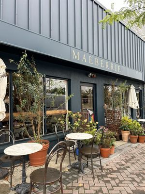 Maeberrie Market by null