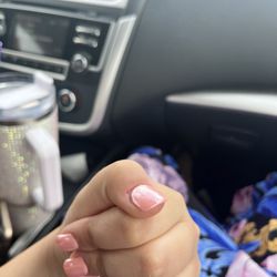 Navarre Nails
