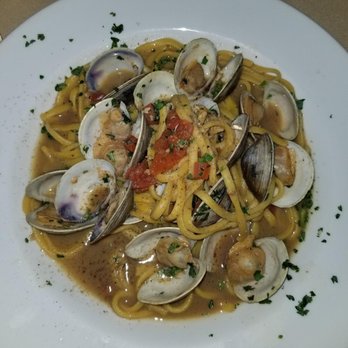 Catch - Linguine and clams - Seafood Near Me - Carmel, California