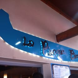 La Pirogue Bleue
