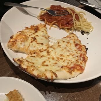 Olive Garden Italian Restaurant - Pizza and Pasta - Italian Near Me - Brooklyn, New York Olive Garden Italian Restaurant - Pizza and Pasta - Italian Near Me - Brooklyn, New York
