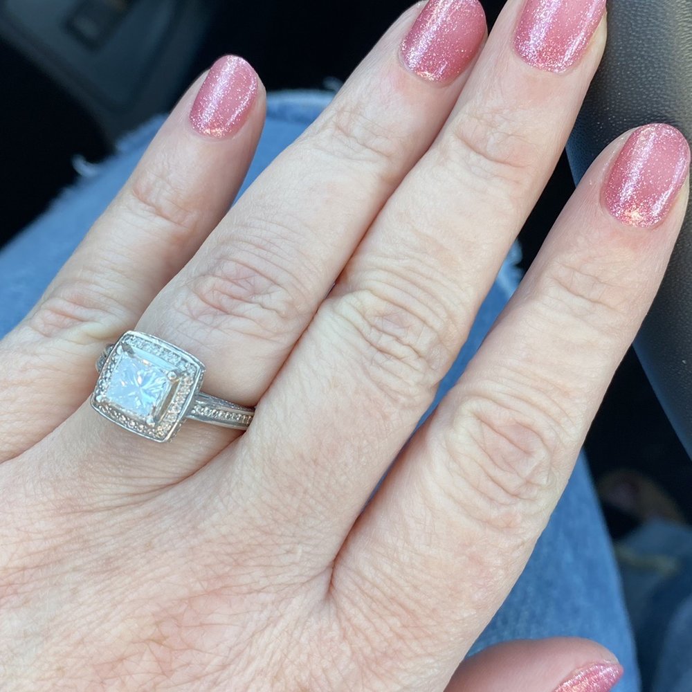 Forever Nails - Nail Salons Near Me - Honolulu, Hawaii Forever Nails - Nail Salons Near Me - Honolulu, Hawaii