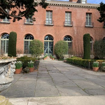 Filoli - Backyard. - Botanical Gardens Near Me - Woodside, California