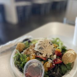 Ashley Mac's Kitchen - Baby Bleu Salad with chicken salad added