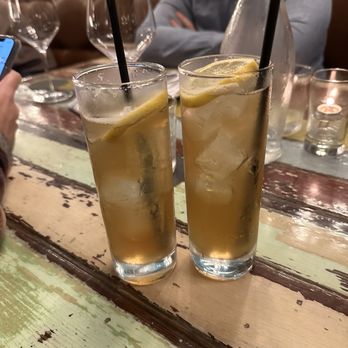 Common Restaurant  - His & Hers Whiskey Gingers - Cocktail Bars Near Me - Savannah, Georgia