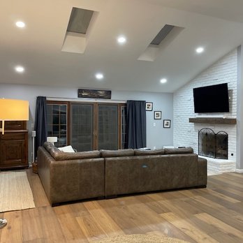 D & D Installation - Living Room After - General Contractors Near Me - Downey, California