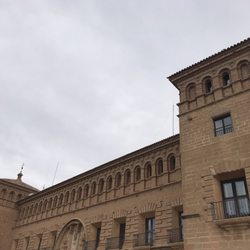 Paradores