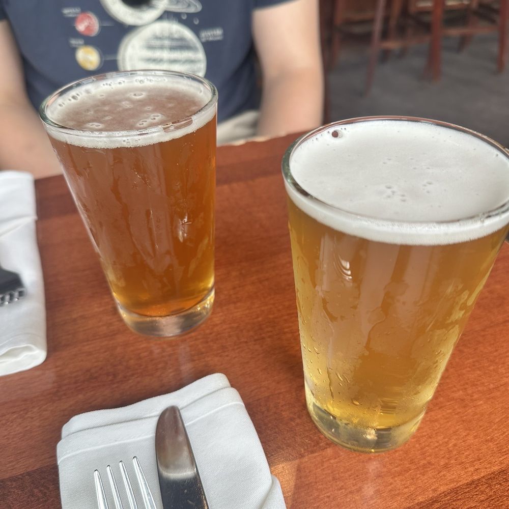 Viera on Main - Wheat and ipa - New American Near Me - Chatham, Massachusetts Viera on Main - Wheat and ipa - New American Near Me - Chatham, Massachusetts