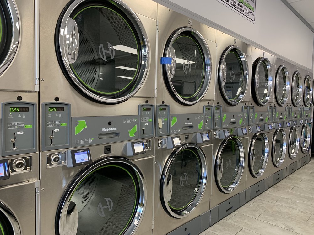 IOWA COIN LAUNDRY 56 Photos & 39 Reviews Laundromat 3375 Iowa Ave