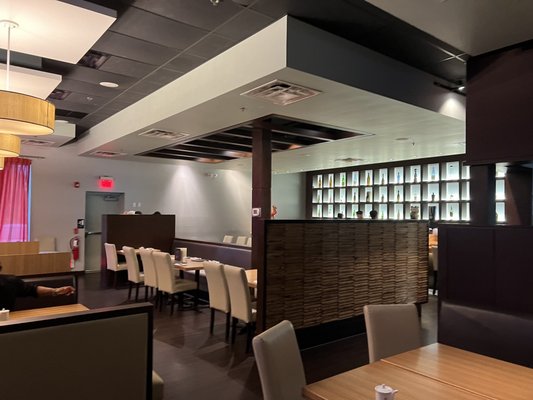 OOKA Restaurant Bar . Sushi .Hibachi by null