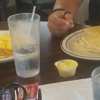 2 Bits Cafe - Big mans breakfast - Breakfast & Brunch Near Me - Yuba City, California 2 Bits Cafe - Big mans breakfast - Breakfast & Brunch Near Me - Yuba City, California