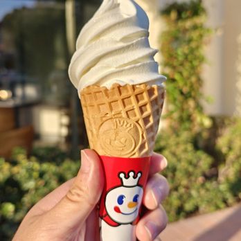 Mixue - Bubble Tea Near Me - Irvine, California Mixue - Bubble Tea Near Me - Irvine, California