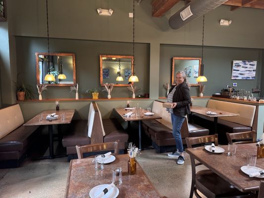 Fino Bistro & Pizzeria by null