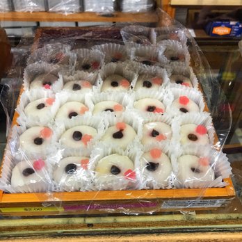 Fugetsu-Do - Candy Stores Near Me - Los Angeles, California Fugetsu-Do - Candy Stores Near Me - Los Angeles, California