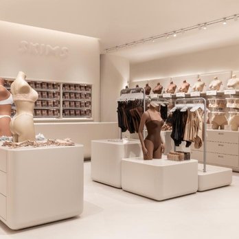 SKIMS - Women's Clothing Near Me - Corte Madera, California SKIMS - Women's Clothing Near Me - Corte Madera, California